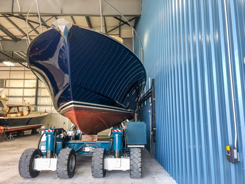 Marine Travelift Delivers Transporter to Hinckley Yard Services